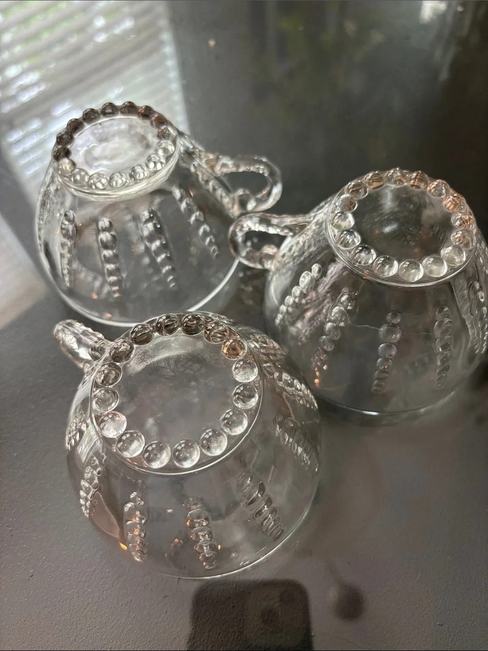 Federal glass- beaded sunflower Clear Glass Bubble-Pattern Teacup - Set of 3